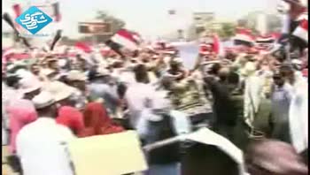 تجمعات معترضان مصری در میدانهای النهضه و رابع العدویه